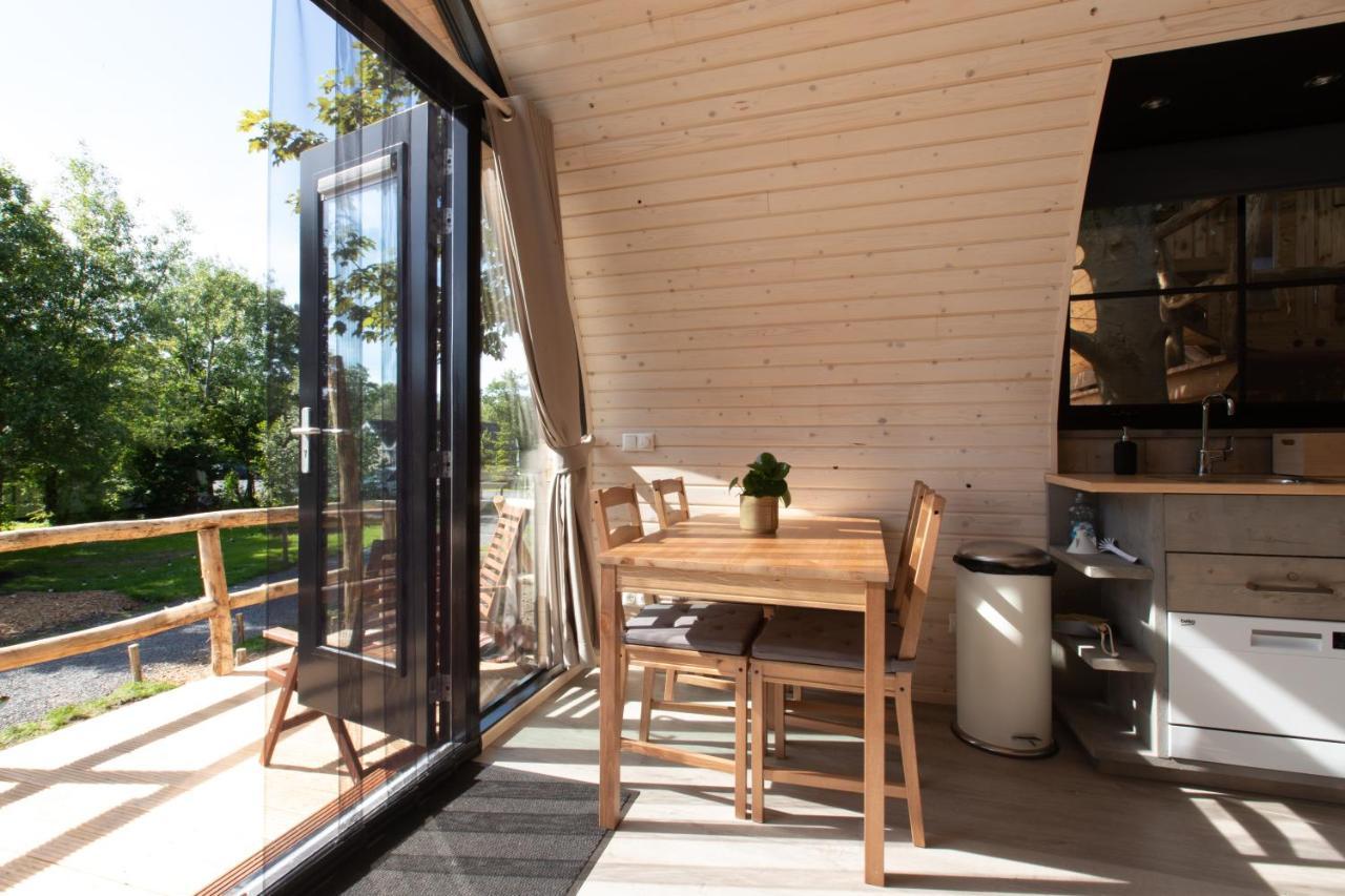 Pod Huisje Met Hottub Dokkum Esterno foto