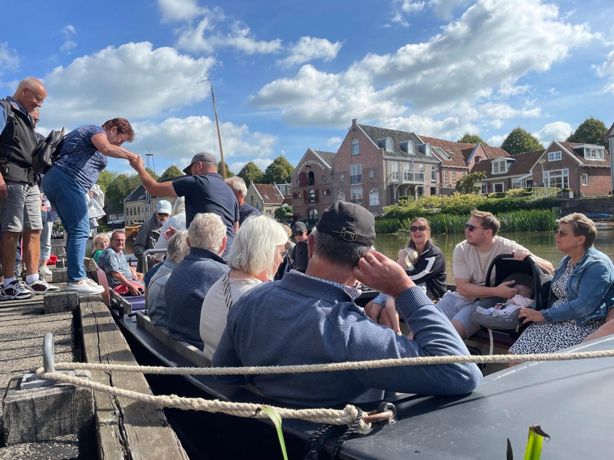 Pod Huisje Met Hottub Dokkum Esterno foto