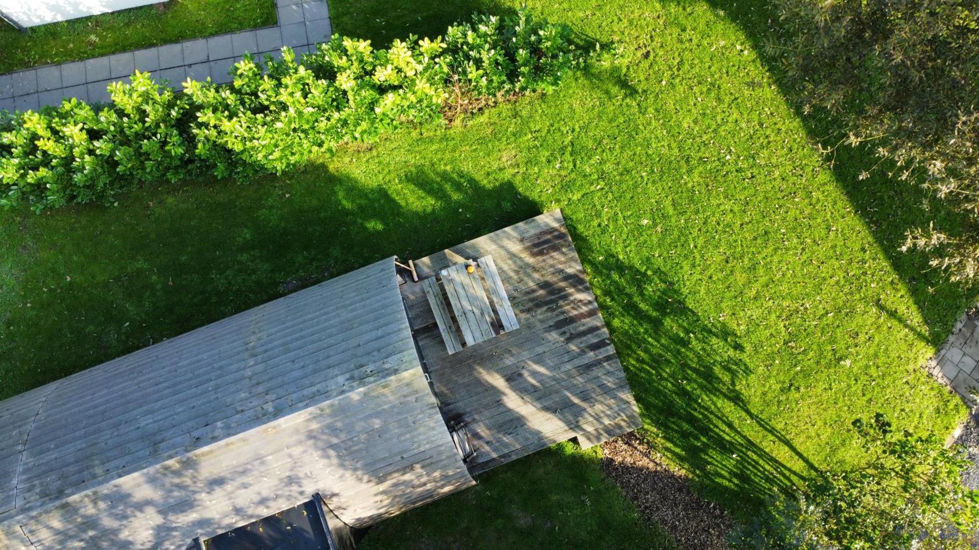 Pod Huisje Met Hottub Dokkum Esterno foto